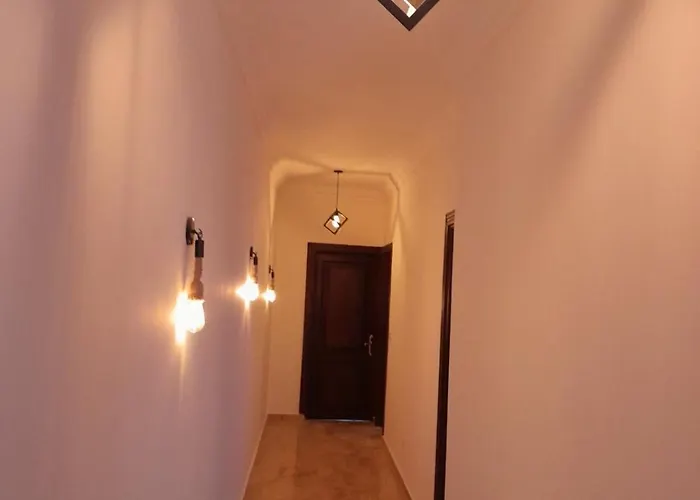 Sea View , 3 Bedrooms , Center 09 * Hurghada