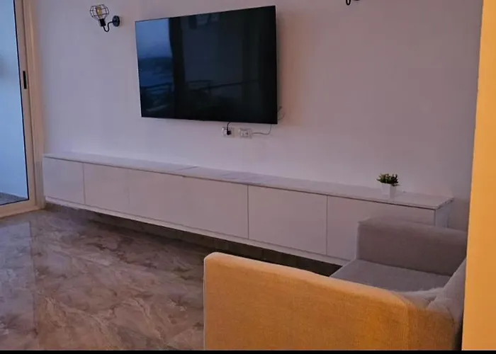Apartment Sea View , 3 Bedrooms , Center 09 Hurghada